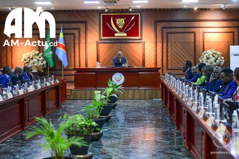 Photo du conseil des ministres 